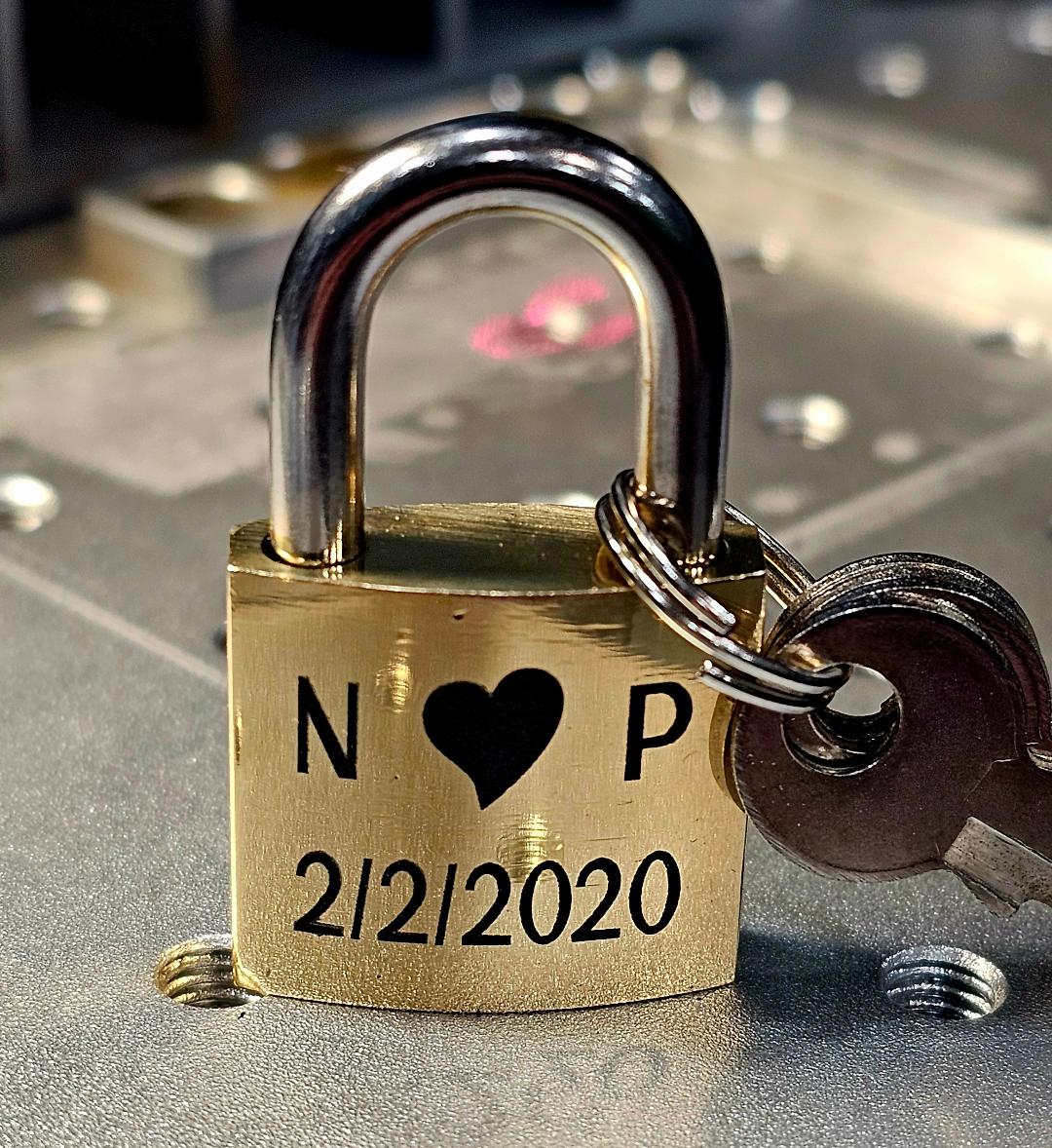 Personalized Lovers Lock